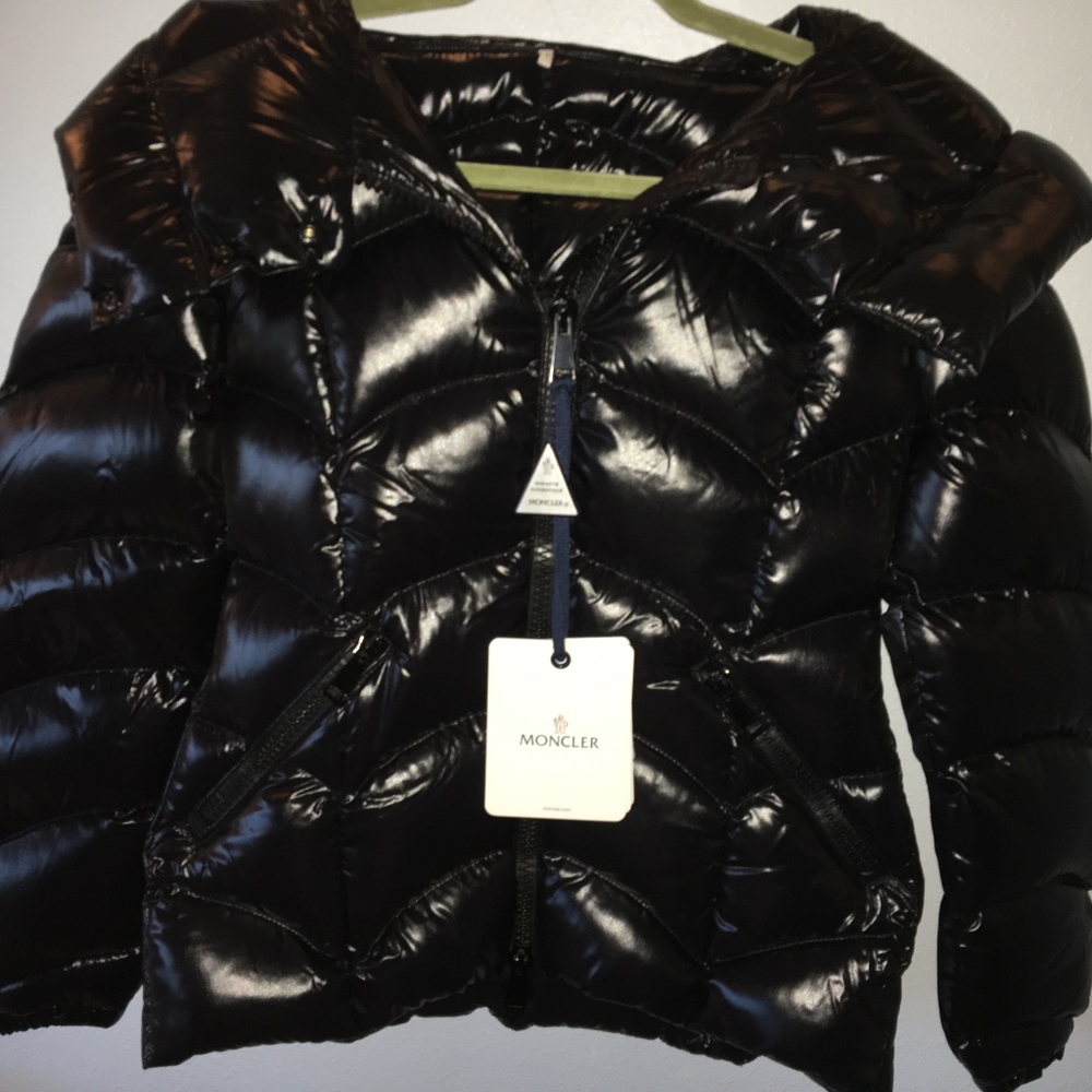 Moncler Akebia Jacket